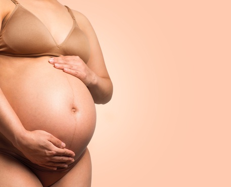 Perdite marroni in gravidanza: cosa significano? E quando preoccuparsi?